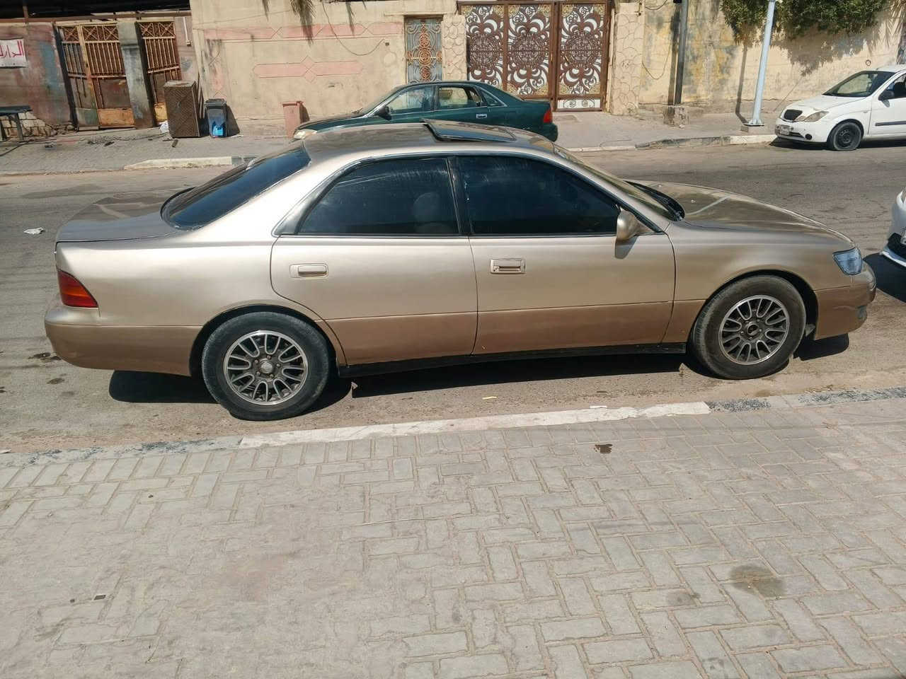 سلام عليكم 
🚗 لكزس ES300 موديل 2001 للبيع 🚗
المواصفات والبيع:
النوع :ياباني 
الموديل: 2001
العنوان البصرة 📍
مكينه وكير مكفولات 
السياره : يسرا بلاد 
غرفتها نضيفه.
سياره مصبوغه جماليا فقط بدون ضربه ...
حدادا 100/100..
كهربائيات شغاله
سياره :شاشه سماعات بلوتوث مفخمم📢.
توني شاد باور جديد ومشط جديد.
رقمها بصره خصوصي تحويل مباشر شرط. سنويه ساقطه.  .
البيع تبريد ثلج
السعر مطلوب 45💸 ورقه الرقم الهاتف *********** البصرة, العراق
