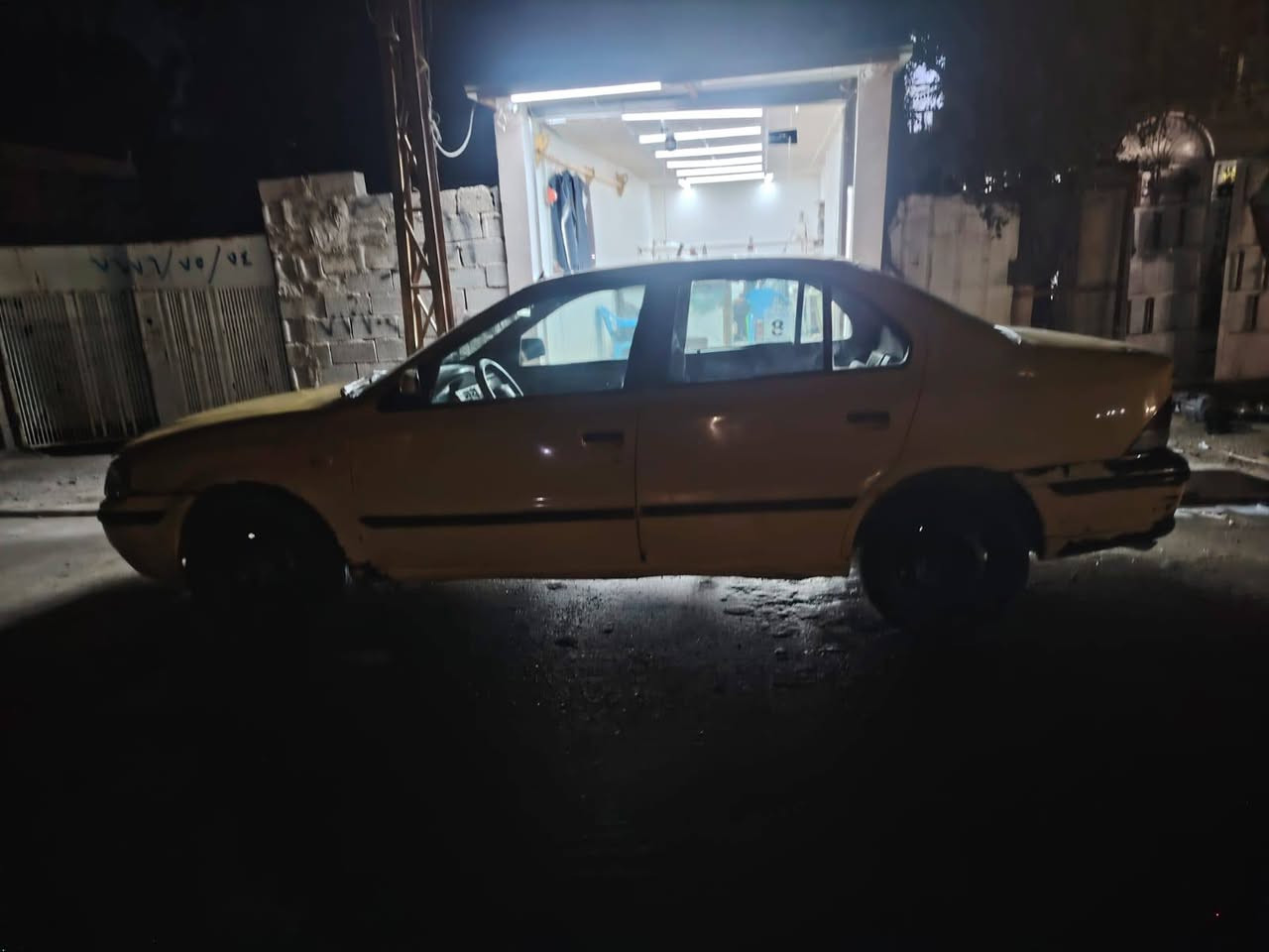 السلام عليكم سمند 2011البيع ما اندل راعيه 
اتكفل سرقه و عشائر السعر 13و بيه مجال ***********
