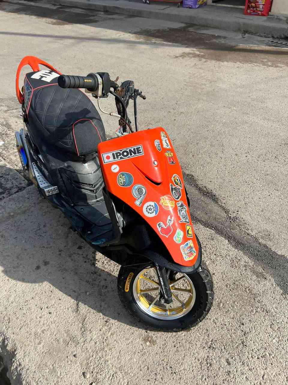 دراجه ماكس مال لعب الدراجه بلادي مو ٥٥ مكينه ناعمه ماشالله لا تبخير لا صوت لا نضوح بيهة كلج جيسو. شلعه معدل تشك الدرجه كلشي مابيهة نقص سلف نكره بكل وقت 
السعر 450وبيهة مجال بصييط +***********بي واتساب
ماتواجد خاص بس واتساب
