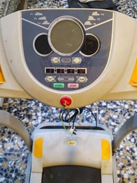 وبركاته جهاز جري ما بيه أي نقوصات غير جبلي جميع السرعات شغالة الجهاز ف...