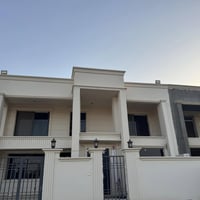 ٢٥٠متر • ركن على شارعين ٢٠م • العروبة الكورنيش