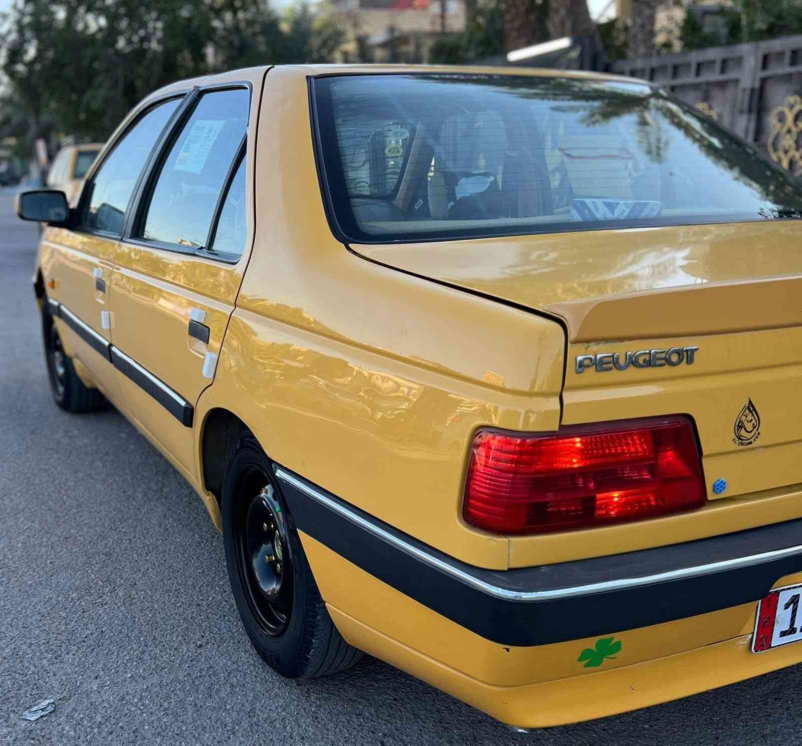 السلام عليكم
بيجو للبيع موديل 16لاضربه ولا تبديل فقط الدواير معمره خلفيه 
جاهزه ع اخر حبايه سعر 48بيه مجال 
***********
