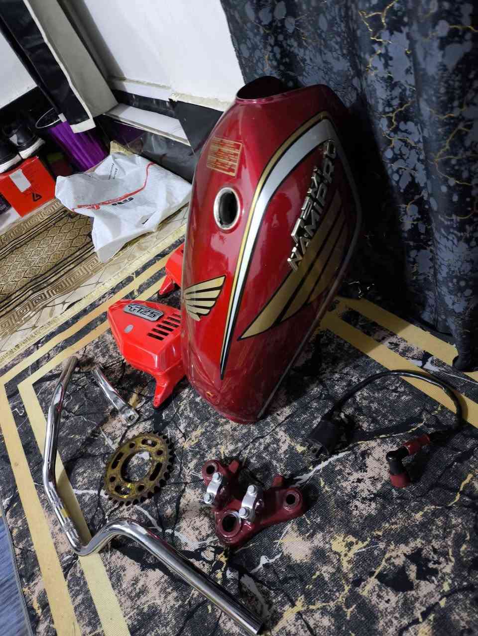 السلام عليكم♥📍
غراض أربعه كير تانكي تيرزو الاصلي لثقيل بي طخه خفيفه وصفاحه جدد بل باكيت+شيال صفح+ كويل شلامجه +ستيرن اربعه كير الاصلي +فافونه دبلات+دشلي سرعه// راسلني وتدلل📍
مكاني طويريج سيطره ام الهوى
***********
