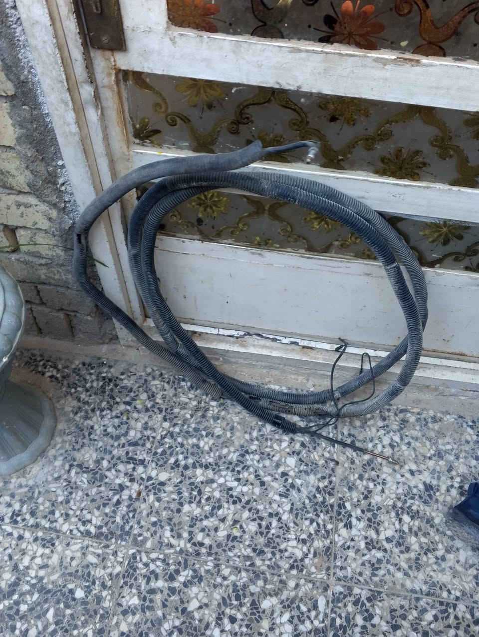 السلام عليكم منظومه غاز كامل 4 سلندر اللبيع مفتوح وكامل مكان الأمين الثانيه سعر 250 الف ،***********
