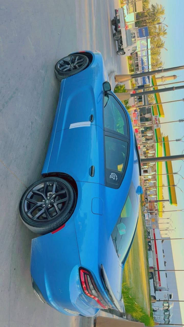 تحيه طيبه للاعضاء . 
جارجر 2023 sxt plus فتحه 
ماشيه 33 الف ميل رقم اربيل بااسمي تحويل ثاني يوم 
سياره جديده لوك شركه بدون ابرباك بدون بجم فقط جاملغ امامي جهه السايق مصبوغ صور الحادث في المنشور 
سستم صوت الباين بلادي شركه 12 سماعه 
شاشه كبيره كار بلي 
كشنات حضن 
سياره استخدام شخصي جدا قليل مماشيه هواي بالعراق بانزين محسن كله اديرلها للاضافه فيها منضومه غاز شاد 
سياره كامله بدون نقص صدر بلادي صوت طكه مابي . السعر 26500 بيها مجال بسيط . اي استفسار الاتصال على الرقم *********** غير متوفر على فيس بوك فقط رقم الهاتف . شكرا جزيلا
