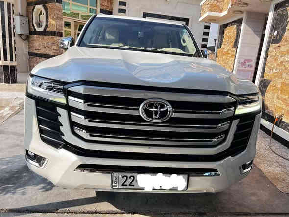 لاندكروز في اكس ساز ام الضمان موديل ٢٠٢٢مكفوله كفاله عامه من الشخط والرصع والصبغ والبارد جكه مابيها بوضع الشركه هزه وفحص جديد بسمنه تنفس طبيعي المرغوب السعر ٦٤٨ مال البيع وماكوهيج سعر بالسوك، مكان فلوجه
