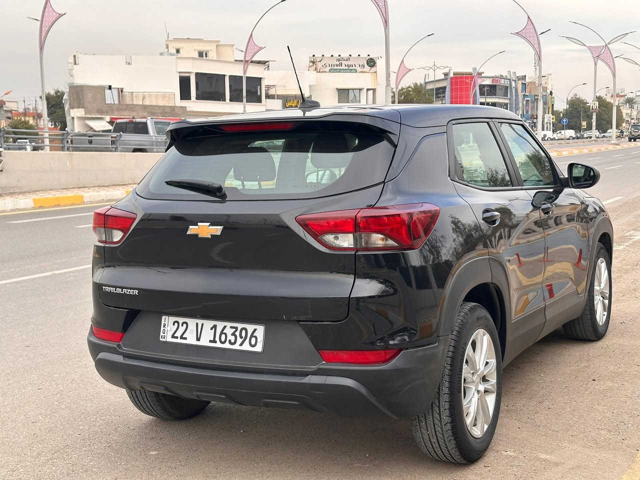 للبيع (١)
شوفرليت  تريل بلايزر. Lt
3 سلندر 
موديل ٢٠٢٣ 
عداد المسافة ٣١ الف ميل
ضرر فقط ربع بنيد صبغ
فقط اير باك ستيرن
السعر ١٣٠ 
للاستفسار الاتصال او الاستفسار على الرقم
 
***********
