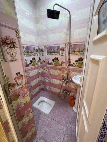 #للايجار_______في_______السيديه
مشتمل مساحه  50 متر مودرن 

يتكون من

غرفتين نوم مطبخ صاله خدمات صحيه 

#الايجار  800 الف وبي مجال 

قرب الجادريه

للاستفسار الاتصال على الارقام التاليه

***********

***********
