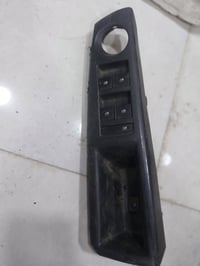 للبيع... تحكم جام رئيسي كروز مال حاوية. العنوان ... بغداد الحي الصناعي...