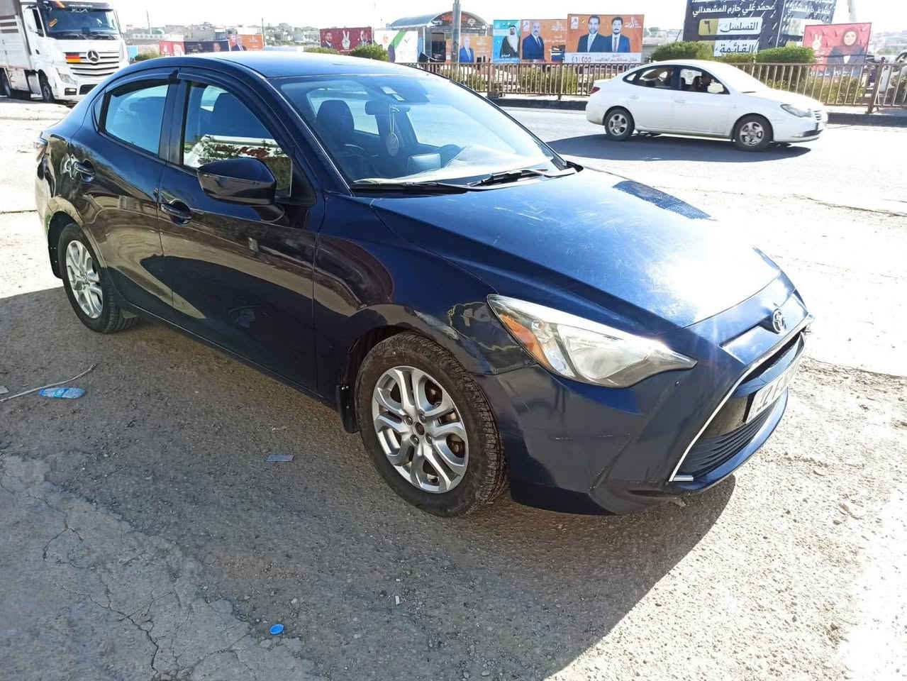 تويوتا يارس
موديل 2017 رقم اربيل الدولي  هزه و سنويه جديدة
كابون بانزين  وارد امريكي موصفات فول ماعد سلايت 
محرك وكير شرط ... سياره ضررها دوائر اماميه صبغ 
وبوند مبدل بدون دواخل شرط  ...... شرط التحويل
للاستفسار ‏‪0771 069 4911‬‏
