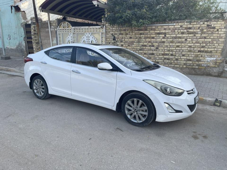 النترا ١٦ خليجي محرك ١٨٠٠ كير محرك مكفول 
للبيع السعر ١٣٧ 

***********
