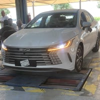 بي واي دي دستروير موديل ٢٠٢٥ صفر كيلو متر اليوم تثبت لوحات غراض كاملة ...