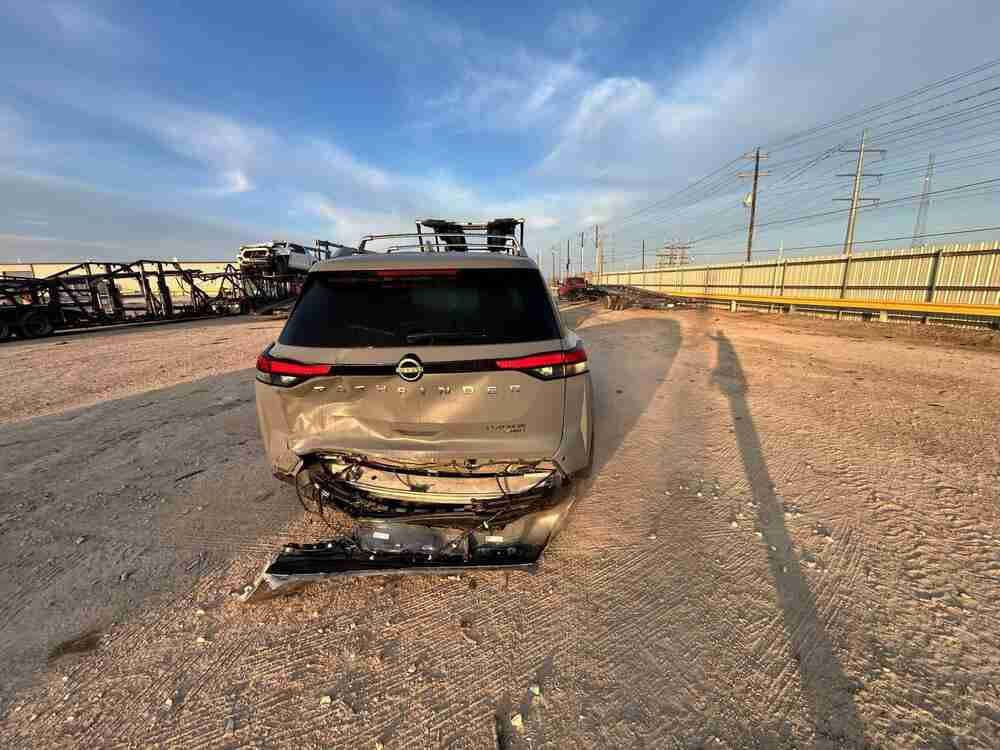 السلام عليكم 
للبيع نيسان باثفندر موديل 2025 واصل ميناء العقبه 20/2/202
البيع بدون تصليح السعر 230 
بلاتينيوم
للاستفسار ***********
