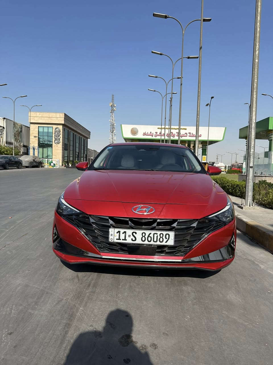 سلام عليكم هونداي النترا موديل 2021 احمر
وارد امريكي كير ATM 
ماشية 55mi حقيقي 
مكينة حدادية تبريد فول 
حجم المحرك 2000 دوش 
حادثها قطعتين امريكا وبل عراق هم قطعتين يعني 4 قطع كلير كلير وليس صبغ ولا معجون بدون دواخل بدون شواصي 
تحكمات ستيرن 
رادار امامي ورادار خلفي 
رادار جوانب 
قيادة ذاتية 
تحديد مسار 
كامرة دوار 
شاشة دعم كار بلي 
لايت زنون 
ويل كب كروم 
لد امامي خلفي 
السيارة استخدام شخصي وما بيها اي نقص كاملة من كلشي والسيارة جداً جداً نظيفة احلا من الصور 
صور الحادث بل منشور 
رقم بغداد دولي هزة سنوية جديدة 
مكان السيارة : بغداد / الشعب 

السعر: 140$ ورقة مجال كلش بسيط 
رقم الهاتف :
***********
***********
