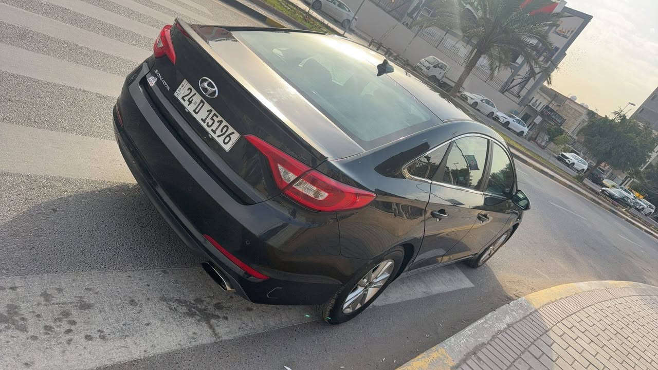 ، السلام عليكم سياره سوناتا 2017 سياره وحلوه ونظيفه سياره باسمي سونر موجود سعرها 115 مكاني شارع فلسطين هذا رقمي ***********
