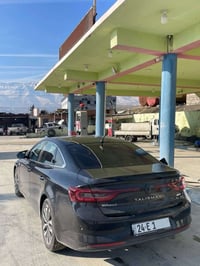 تاليسمان • ٢٠١٨ • بوز