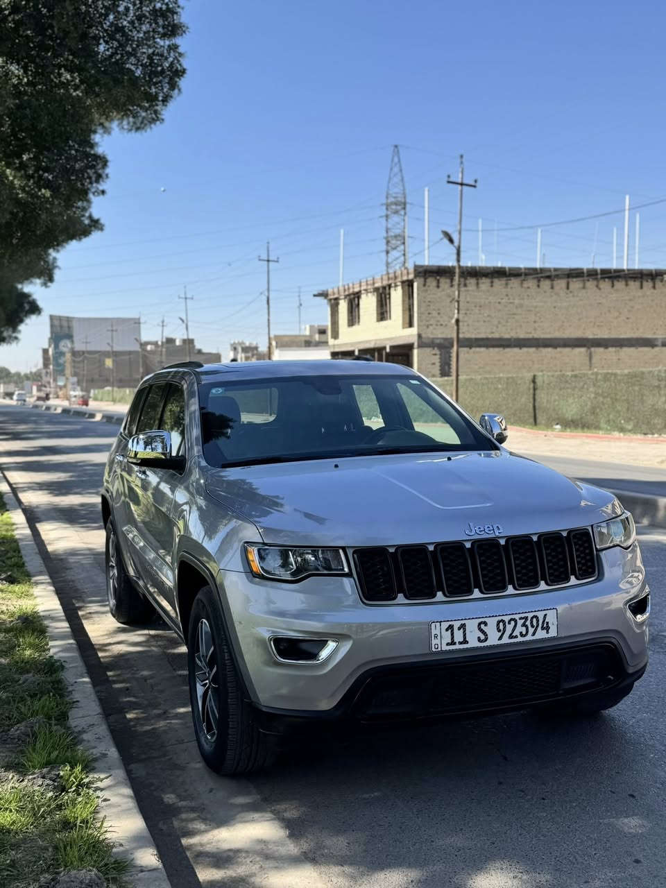 السلام عليكم 
جيب 2020  
لمتدد
جديده جديده جديده 

بدون ايرباك  ! بدون شواصي 
 قبق الجنطه مبدل نفس اللون والبنيد مبدل نفس اللون كفاله من الصبغ طخته كلش تافه 

فول موصفات 
بنرامه 
خزن كراسي 
ستيرن كهرباء 
مواصفات كلش هواي بيه 

السنويه بسمي هزه جديده 
تحويل ثاني يوم 
 

السعر:240 سعره كلش مناسب 

للاستفسار : ***********
