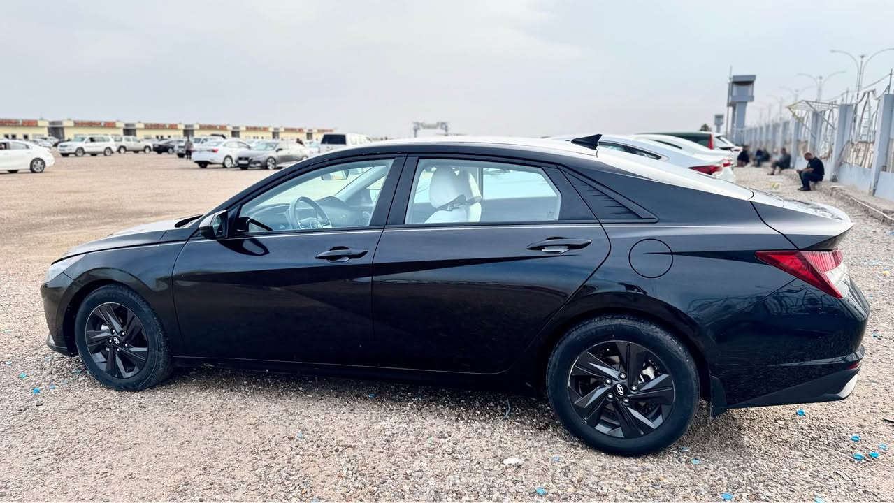 النترا 2023 وارد امريكي بسمي مواصفات الامريكي معروفه ضرر جاملغ جهة الراكب
وتعديل بين باب السايق والجاملغ الامامي
ماشيه 50الف
*********** البصرة, العراق
