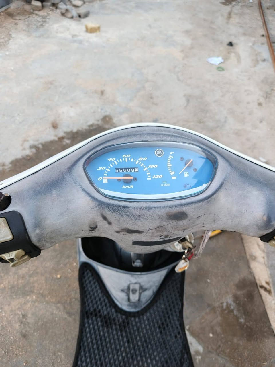 السلام عليكم دراجه ماكس لون ابيض ختم واحد والماكينه دراجه جديده وكرتون ماكينه مقفوله المكان رميثه السعر خاص ***********
