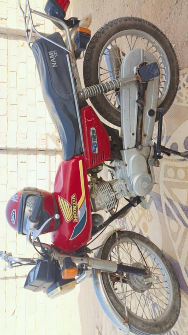 اربع كير كلك كاملة رقمي *********** تفاصيل كلهة خاص نضيفة الدراجة
