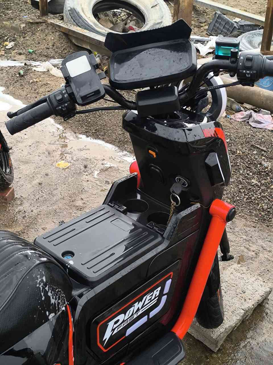 توتو لبيع
دراجه لبيع 
to2
بطاريات 33 امبير 
ملف2000 تبريد دهن 
البصره البهادريه 
سعره725 بيه مجال قليل 
***********
لاتراسل اذا ما تشتري
