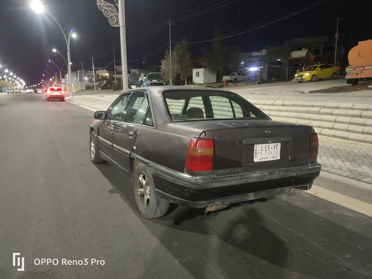 سلام عليكم

ابل وميكا ١٩٩١
كير مكينة بل شرط 
رقم كركوك عاذم عاج سنويه منتهي ٢٠١٩
شرط تحويل 
سعر ١٢ $ 
رقم هاتف ***********
