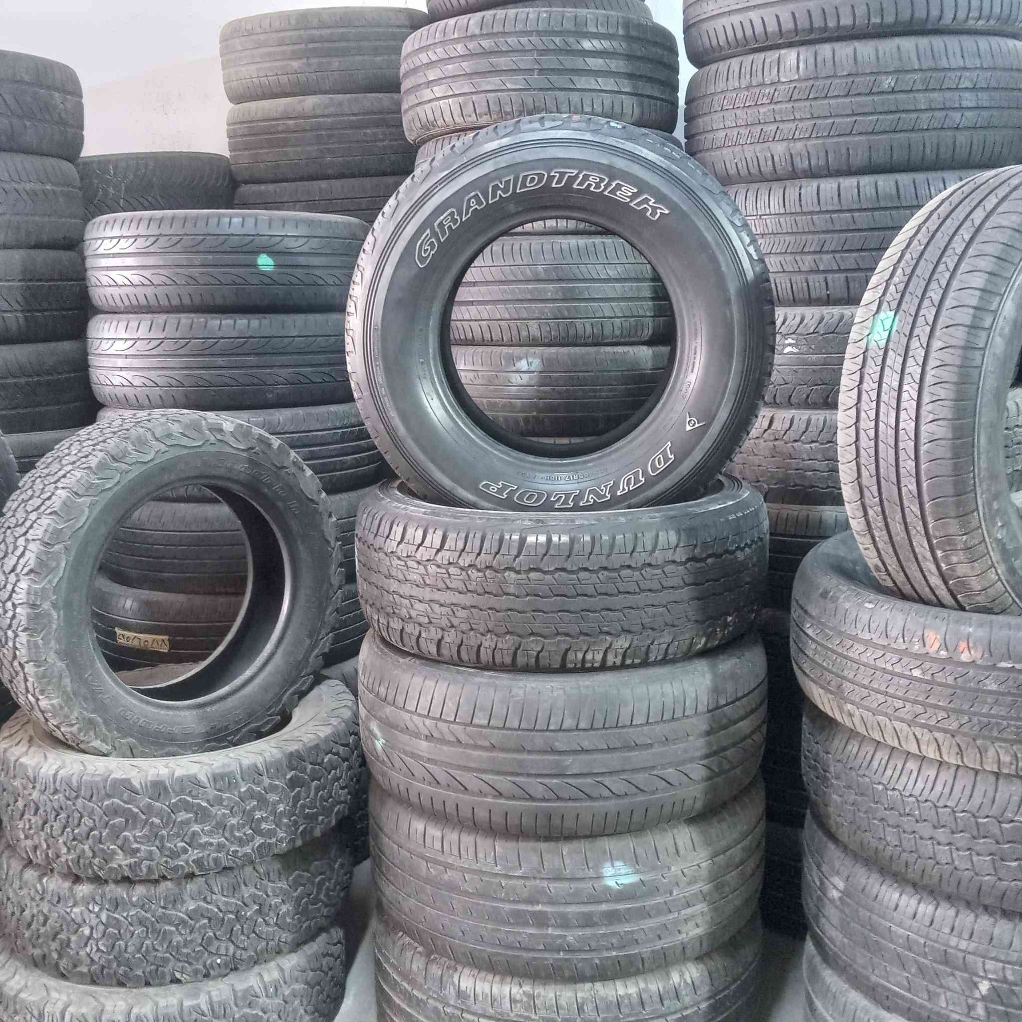 السلام عليكم 
رمضان كريم 

يعلن مجمع السلطان للاطارات الباله الياباني  بمناسبة حلول شهر رمضان المبارك  عرض لمدة شهر رمضان  عن تخفيض اسعار الاطارات  
 القياسات والاسعال  كتالي
حجم ١٥ بكل القياسات  سعر الزوج ٥٠الف دينار للزوج  مع الشد والبلنص 
حجم ١٦ كل القياسات الناصي فقط سعر الزوج ٥٥الف الزوج مع الشد والبلنص 
حجم ١٧ و١٨ و١٩  سعر الزوج ٨٠الف الزوج 
حجم ٢٠ جارجر سعر الزوج ٨٥الف الزوج 
حجم ٢٠ لاندكروز تاهو  سعر الزوج ٩٥الف الزوج 

 الكميات محدوده   العرض  لمده شهر رمضان المبارك 

العنوان 
بغداد التاجي الشارع العام قرب ملعب التاجيات 
للاتصال 
***********واتساب  احمد ابومؤمل 
***********
