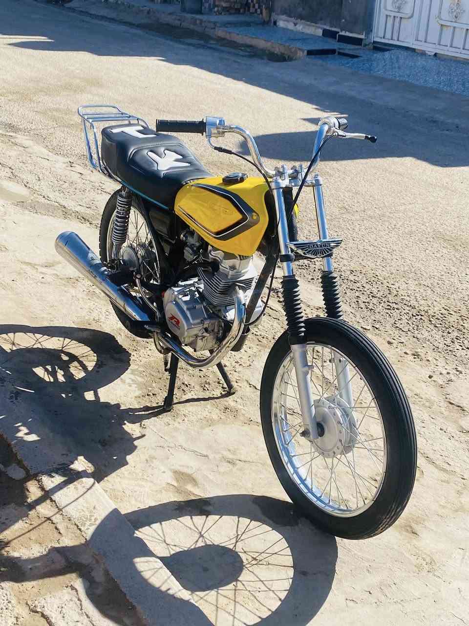 شباب سلام عليكم دراجة للبيع متفوحه موديل ١٤شاصيها نضافه فول تجي شوفت عينك 550بيها مجال حك جيه وبخدمتكم


**إذا كنت صاحب هذا الإعلان وتريد حذفه لأي سبب، رجاءا أرسل رسالة إلى الدعم الفني**