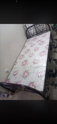 سرير • بغداد