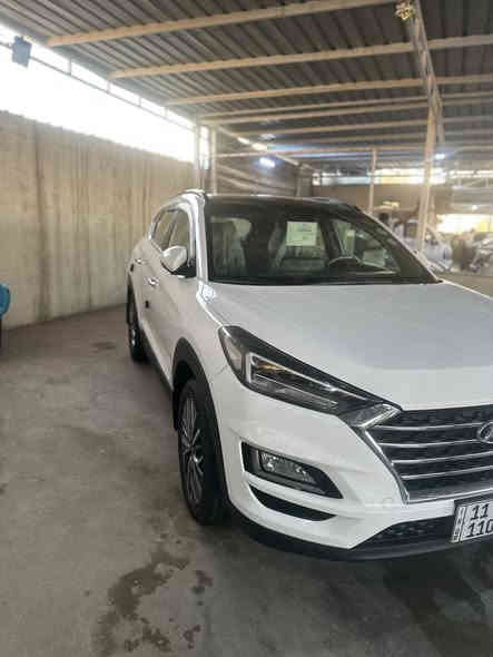 سلام عليكم توسان موديل. 2019 شركت الكاصد فول موصفات 1/1 كفاله رقم بغداد ماشيه 64 حقيقي 
مكان سياره بغداد السعر 205 
***********
