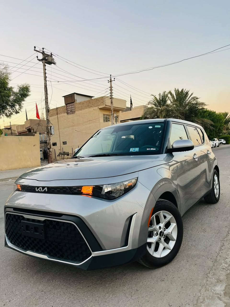 السلام عليكم كيا صول 24 دخول جديد منفيست باسمي فحص مؤقت السيارة حادثها فقط باب امامي جهة اليمنة
شاصي لغد تبريد راديترات مكفول شركة بدون ايرباك 

المواصفات

شاشة جبيرة  

سستم صوت

محرك 2000 دوش 🚀

كامرة دوارة

بصمة صندوك

ويل كب

رادار امامي

رادار خلفي

رادار جانبي

تدفئة كشنات

تدفئة ستيرن

لد امامي

تحديد مسار

قيادة ذاتية

توقف ذاتي 

تنبيه عند مغادرة المسار

اوتو ستوب

كروس سرعة

وضعيات قيادة

وبعد هواي مواصفات بيها

سيارة جاهزة وكاملة بدون نقص

بيع مستعجل السعر  138 وبيها مجال بسيط

مكاني بغداد تقاطع درويش ***********
