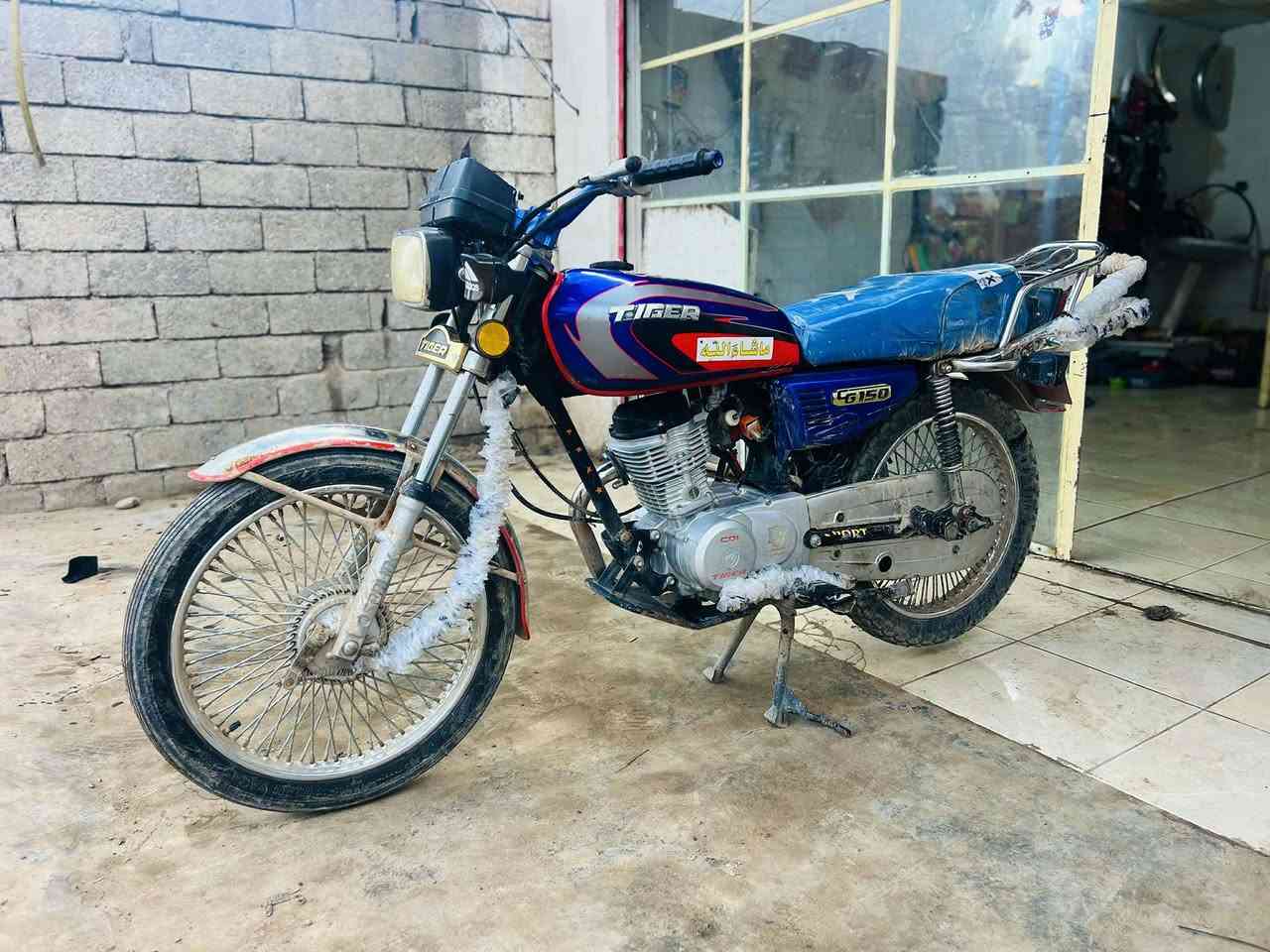 سلام عليكم تايكر موديل 2021محرك شرط ما مفتوح كلشي شغال كهربائيات شغاله السعر 450بي مجال مكاني كياره قريه جحله هاذه رقمي  *********** رجاء رجاء اذا مو شراي لا تسئل وتراسل رجاء
