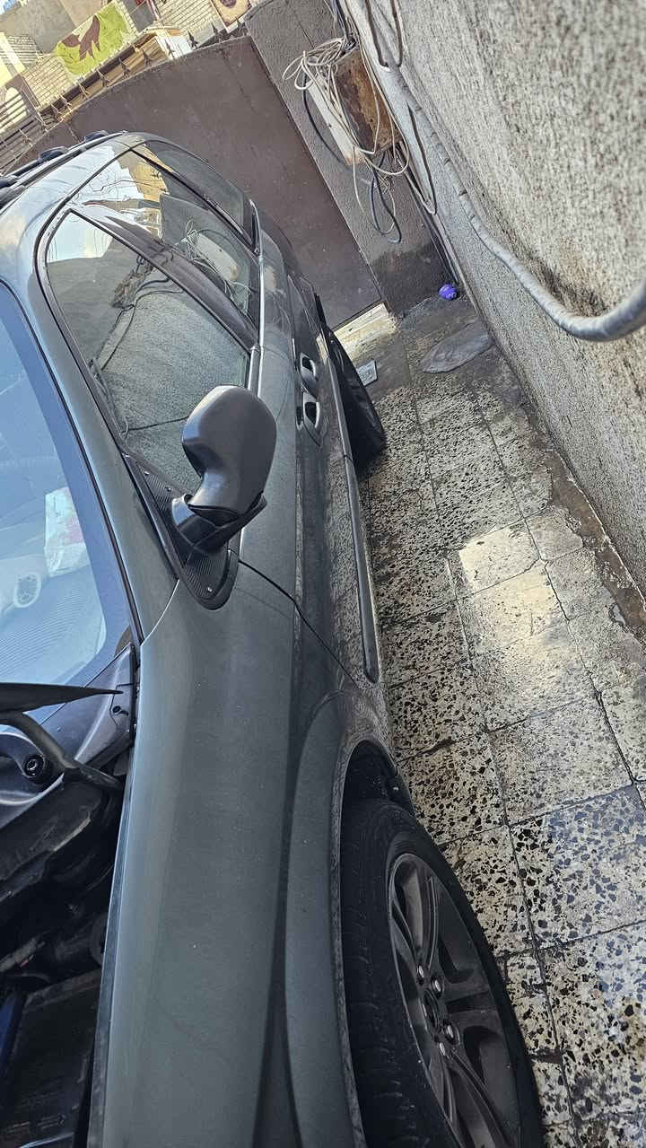 دوج كرفان 2007 للبيع
سلام عليكم ورحمة الله وبركاته من رخصت مدير الكروب المحترام
رقم بغداد انكليزي
مكينه حجم  3300
قطع تبريد 3 ثلج
تدفئا شغاله
تايرات نص عمر  
كهربائية كلها شغاله 
منضومت غاز مصار شهر من شديتها
قطع الي مبدله 
ثنين بولبرن امامي 
 ثنين روي رواط 
راديتر جديد واتر بم جديد 
طخم نوزلات و فيش نوزل 
طخم بلك اصلي  
7 راكب
سيارة عملية وعائليه نضيفه كلش تعال و شوف بعينك
مصبوغه حزام لجماليه القماره بيها جراد 
السعر  85ورقة وبيه مجال 
مكان السيارة بغداد-الدوره 
رقم التلفون *********** بي وتساب
