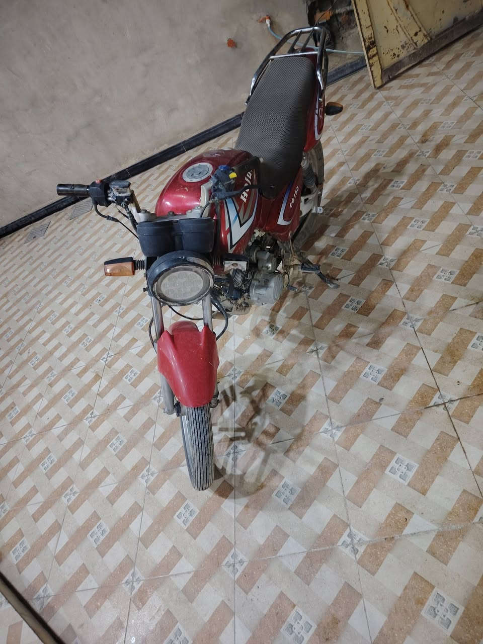 السلام عليكم دراجه جني بانده لبيع عايزه ترتيب يزنل من سعره 375 وبي مجال ***********
