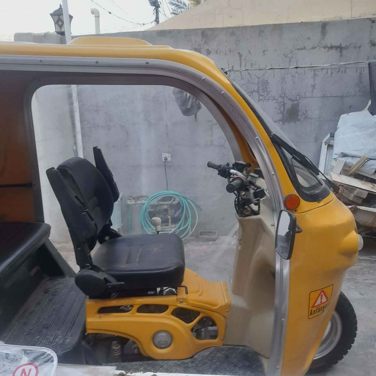 السلام عليكم مكلف بالنشر تكتك للبيع جديد السعر٢مليون ونصف وبيه مجال ***********
