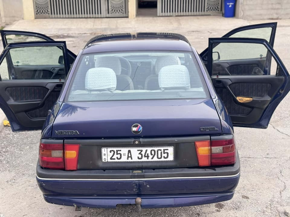 للبيع فقط بدون مراوس 
والماتعجبه السياره يصلى ع نبي 

فكترا موديل 94فول اوتماتيك حجم 20

كير اوتماتيك
جام كهرباء
اي بي اس
رقم كركوك بسمي لغايه 2030 بطاقه بانزين وياها
سياره بدون حادث وصبغ البلاد مالتها
مابيها قطره خياس تجي تشوف بعينك
مكاني كركوك دوميز
***********
