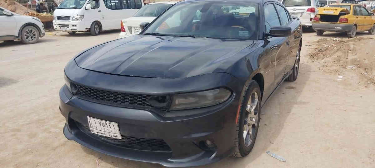 جارجر موديل 17 سياره جاهزه من كلشي شرط تحويل سياره سياره فورويل ملغي هسه تو ويل 
سياره كارتون ب سعر 148

***********
