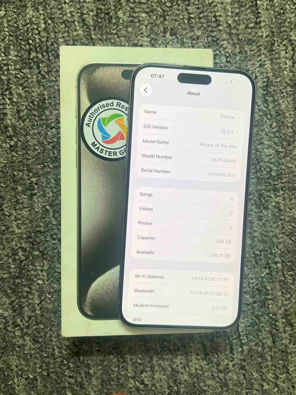 15 برو ماكس لون تيتانيوم
ذاكره 256 بطاريه 98 بلادي نظافه 99%

عربي شرق اوسط ماستر اخو الجديد

مكفووول ع فحص والضمان

السعر 1075 الف

مكاني بغداد-الوزيريه

-----------------------------------------------------

الشراي ياخذ سكرين للمنشور ويراسلني واتس

***********
