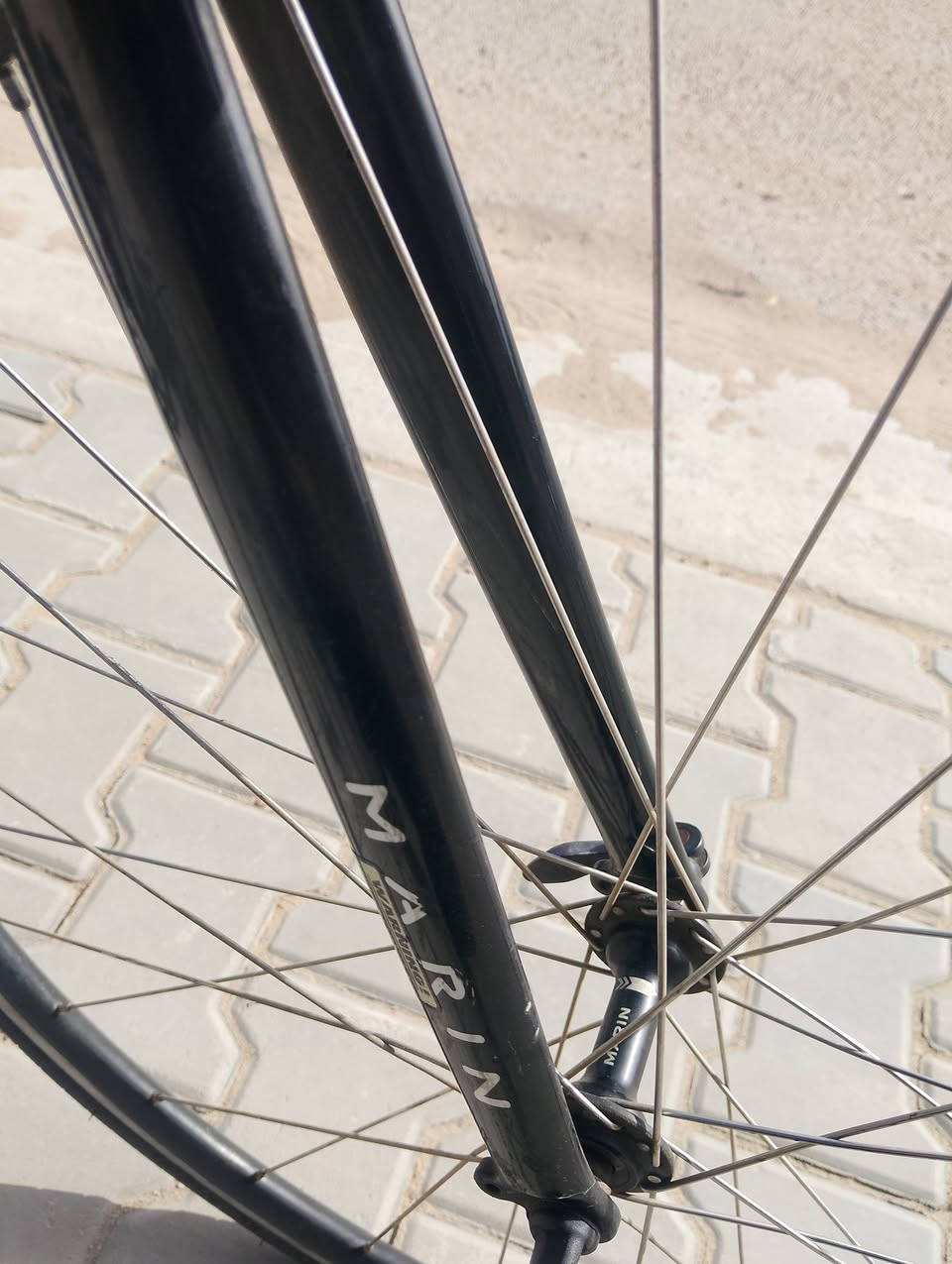 السلام عليكم 
دراجة Marin -- C700
أمريكي صناعة تايوان
السعر 275  
بغداد الاعظمية  لايوجد توصيل


**إذا كنت صاحب هذا الإعلان وتريد حذفه لأي سبب، رجاءا أرسل رسالة إلى الدعم الفني**