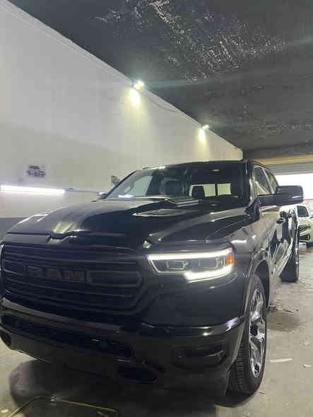 Ram 1500 LARAMIE 4*4 2023
٣٢.٠٠٠ميل
سياره ٤ ويل
شاشه تيسلا
بجم ليمتد بيلادي
سياره فول مواصفات ما عدا الفتحه
جاملغ امامي مسبوغ ويا شبر صغير بل بنيد
بدون دواخل بدون ارباك
سعر ٢٩٥$ و بيها مجال
***********
