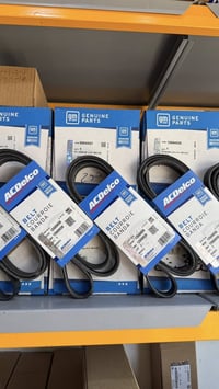 قايش محرك تاهو يوكن كديلاك سيرا سلفادور اصلي من وكاله جي ام من موديل (...