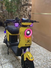 شباب دراجة شحن R9 2026 لون اصفر مميز الدرجة جديدة بمعنى الكلمة  بطاريا...