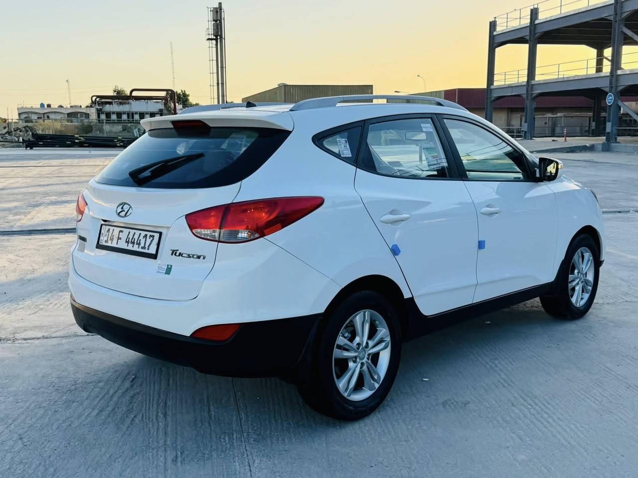 اللهم صلي على محمد وآل محمد 🧿
السلام عليكم رمضان كريم 

هونداي توسان خليجي 2013 

كفاله عامه ضربه وصبغ وتبديل وخياس 

مواصفات تحكم ستيرن تبريد قطعتين كامره اشاره بالمري 5 ويل كب بلاجكتورات  محرك 2400 دوش ما مفتوح تبريد ثلج حداديه امامي خلفي جديده كل نقص ما بيها جاهزه للأخير 

رقم بصره دولي جديد 

السعر ١٣٣

مكاني ذي قار مركز 

***********
