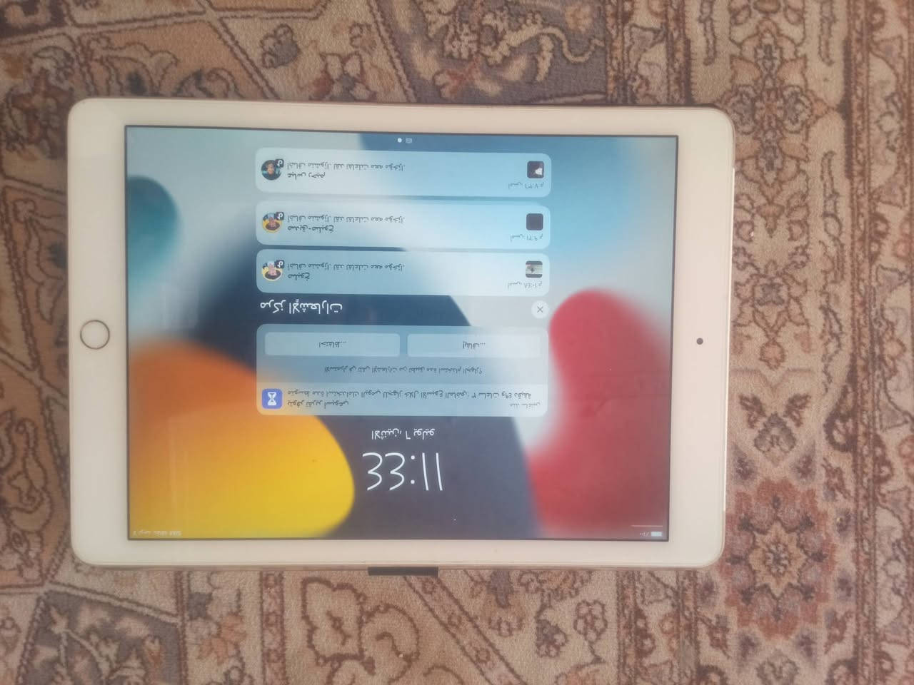 ايباد جديد ستخدام قليل الكارت ماله ضايع سعره 200وبي مجال مكاني قلعه صالح ***********@
