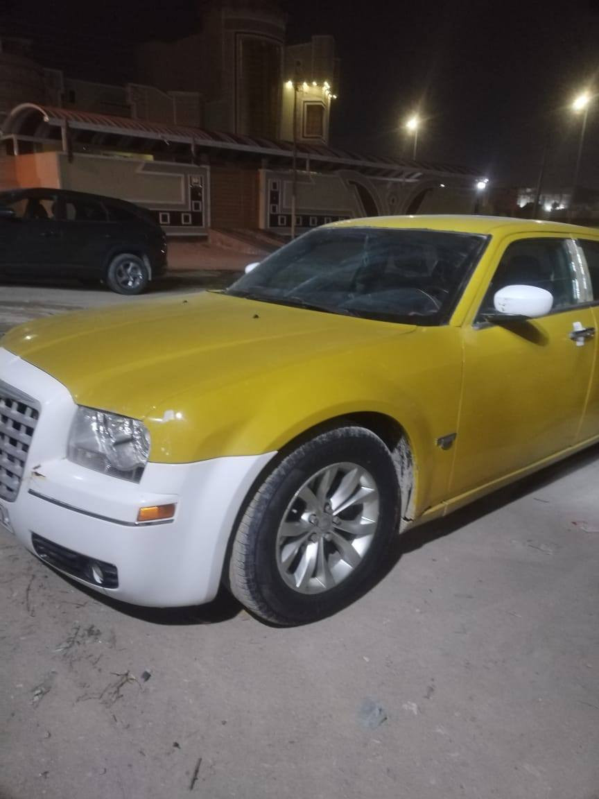 السلام عليكم
أوباما 2009  هيمي  رقم بصره مميز  مصبوغه عام السنويه تنتهي ب٢٠٢٨
المكينه والكير مكفولات التبريد شغال السعر ٨٥ وبيه مجال
مكان السيارة بصره ***********
