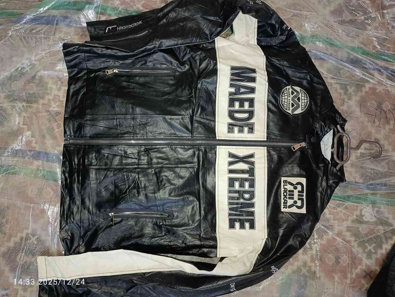 قماصل جلد جديدات كلش واتساب موجود *********** خاص مفتوح للاستفسار متوفر مفرد
