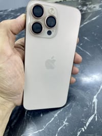 آيفون ١٦ برو ماكس • بطارية ٩٩٪ • مكفول شرق الاوسط