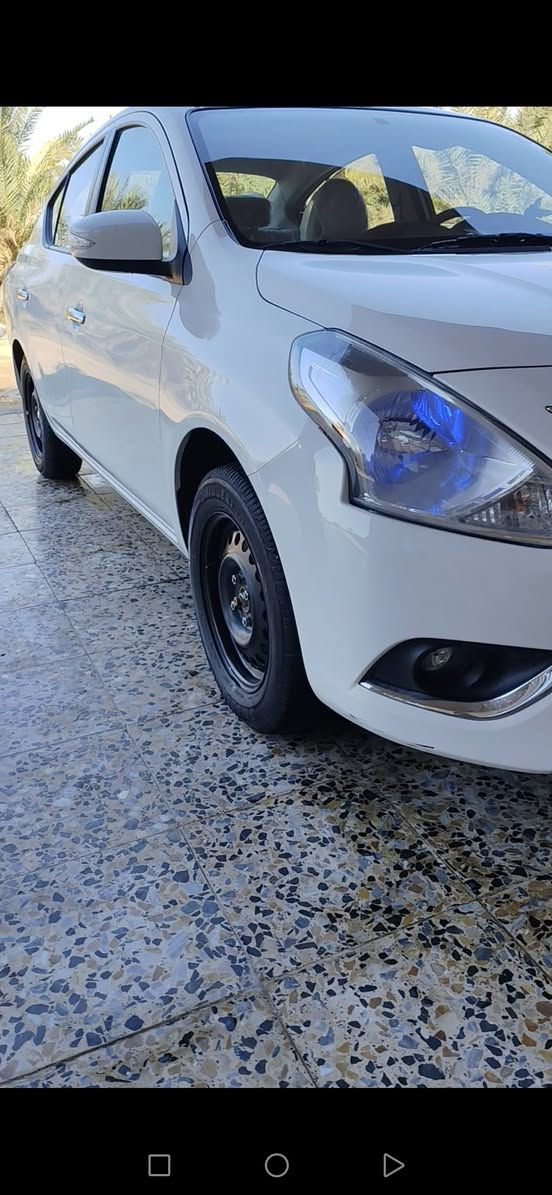 اسلام عليكم
نيسان صني  للبيع 
موديل 25 
ماشيه 22الف
مواصفات معروفه 
مكفوله كفاله عامه 
رقم السياره اربيل 
تريد وكاله تريد تحويل 
جديدة السياره بمعنى الكلمه 
السعر 130
الاتصال ‏‪***********
