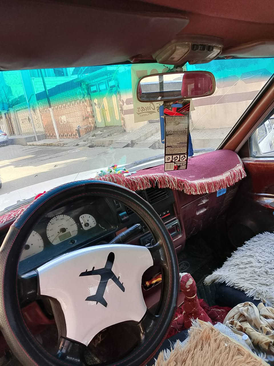 سلام وعليكم بيكم دير للبيع
موديل 2007 رقم نينوئ مسطره. 65 العنوان موصل حي القدس ***********
