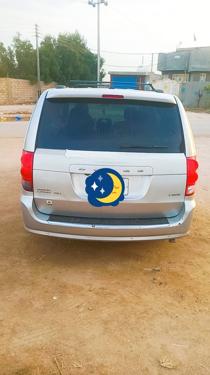 السلام عليكم
دوج كرفان موديل 2011
لون رصاصي 
سنوية بأسمي لغاية 2030
رقم بغداد انگليزي 
گير بالكارتون 
مكينة 3600
سونار يقرة ضربة بالچاملغ الخلفي جهة السايق 
سياحي 7 راكب 
داخلة هزة 2025
بيبان سلايد 
تحكم كهربائي 
تخم  تاير جديد 
تبريد /تدفئة 
السيارة جاهزة من كلشي
مكاني ناصرية /قضاء الرفاعي 
السعر 122 ورقة وبيها مجال 
للاستفسار اكثر 
(***********)
(***********)
